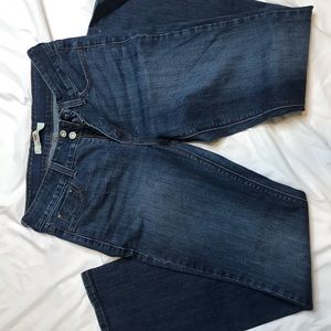 Levi’s Slender Boot size 6